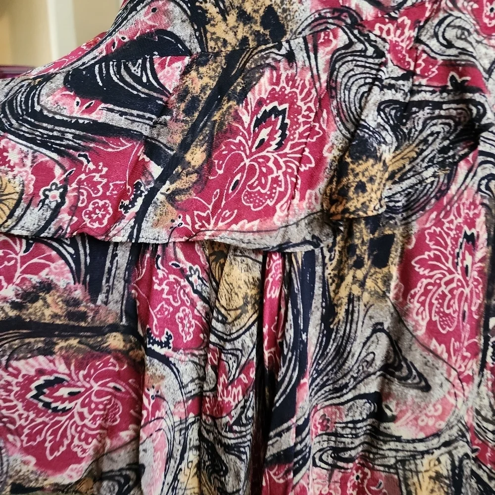 Nostalgia Vintage Asymmetrical Sharkbite Hem Midi Skirt Red Black Abstract S